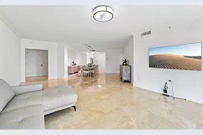 550 SE Mizner Boulevard #B206, Boca Raton, FL 33432 - Photo 9