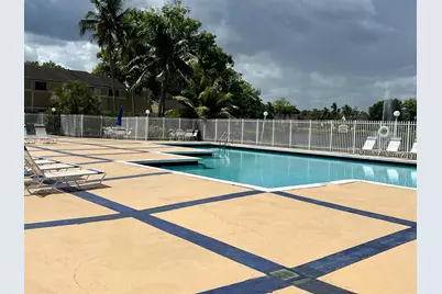 351 Palm Way #204, Pembroke Pines, FL 33025 - Photo 11
