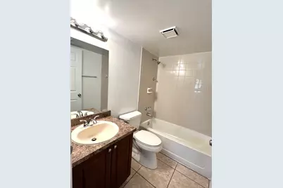 351 Palm Way #204, Pembroke Pines, FL 33025 - Photo 7