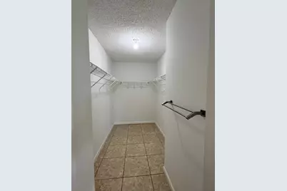 351 Palm Way #204, Pembroke Pines, FL 33025 - Photo 5