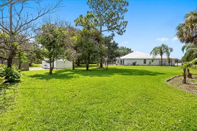 1799 SE Blockton Avenue, Port Saint Lucie, FL 34952 - Photo 45