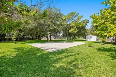 1799 SE Blockton Avenue, Port Saint Lucie, FL 34952 - Photo 43