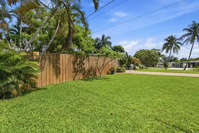 351 SW 13th Street, Pompano Beach, FL 33060 - Photo 31