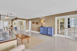 605 Oaks Dr, Pompano Beach, FL 33069 - Photo 21