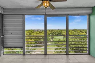 605 Oaks Dr, Pompano Beach, FL 33069 - Photo 23