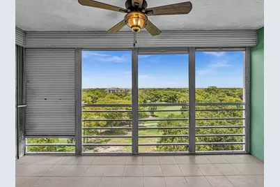 605 Oaks Drive #810, Pompano Beach, FL 33069 - Photo 23