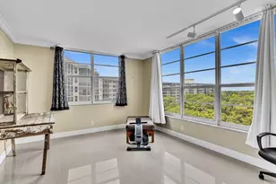 605 Oaks Dr, Pompano Beach, FL 33069 - Photo 29
