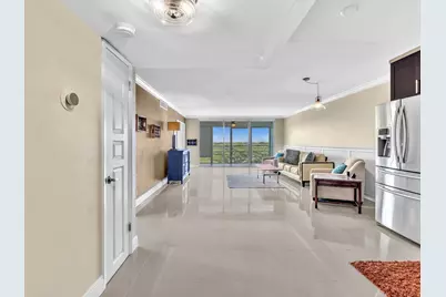 605 Oaks Drive #810, Pompano Beach, FL 33069 - Photo 13