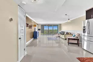 605 Oaks Dr, Pompano Beach, FL 33069 - Photo 13