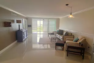 605 Oaks Dr, Pompano Beach, FL 33069 - Photo 3