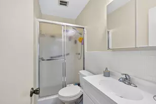 400 S Cypress Rd, Pompano Beach, FL 33060 - Photo 17