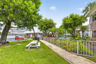 400 S Cypress Rd, Pompano Beach, FL 33060 - Photo 23