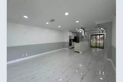 613 NW 47th Street, Deerfield Beach, FL 33064 - Photo 7