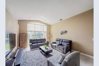 775 NW 165th Avenue, Pembroke Pines, FL 33028 - Photo 5