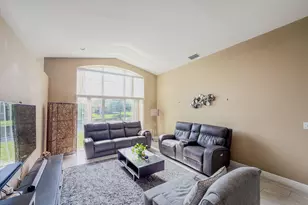 775 NW 165th Ave, Pembroke Pines, FL 33028 - Photo 5
