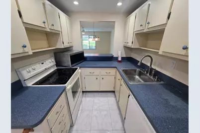5403 SE Miles Grant Road #H108, Stuart, FL 34997 - Photo 9