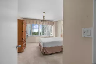 3200 NE 36th St, Fort Lauderdale, FL 33308 - Photo 13