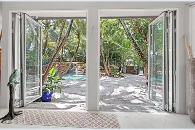 12 Sylvan Lane, Fort Lauderdale, FL 33316 - Photo 49