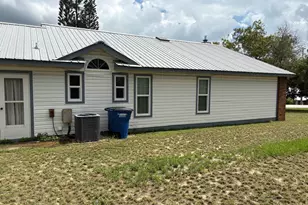 1823 Roberta Ave, Sebring, FL 33870 - Photo 1