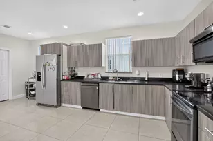 1705 Johnson St, Hollywood, FL 33020 - Photo 11