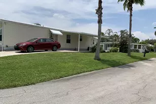 28 SE Flamenco Way, Port Saint Lucie, FL 34952 - Photo 3