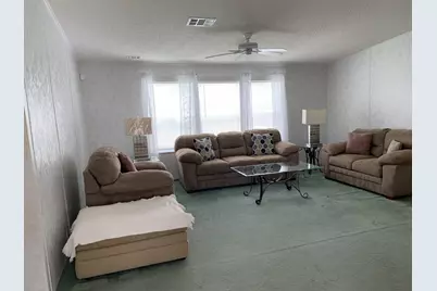 28 SE Flamenco Way, Port Saint Lucie, FL 34952 - Photo 11