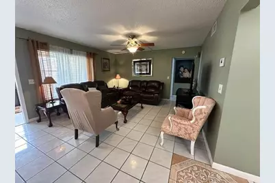 325 Knotty Pine Circle #A-1, Greenacres, FL 33463 - Photo 17