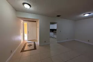 3830 Coral Tree Cir, Coconut Creek, FL 33073 - Photo 7