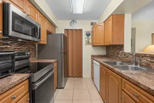 2361 NW 33rd St, Oakland Park, FL 33309 - Photo 3