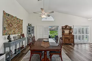 126 Hammocks Dr, Greenacres, FL 33413 - Photo 9