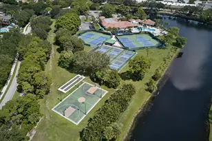 126 Hammocks Dr, Greenacres, FL 33413 - Photo 43