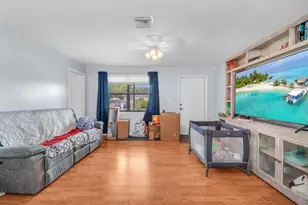 9240 Honeywell Rd, Lake Worth, FL 33467 - Photo 7