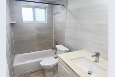 853 SE 4th Court, Deerfield Beach, FL 33441 - Photo 5
