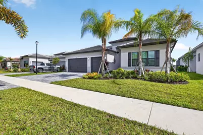 12132 SW Willowy Way, Port Saint Lucie, FL 34987 - Photo 3