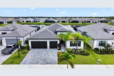 12132 SW Willowy Way, Port Saint Lucie, FL 34987 - Photo 5