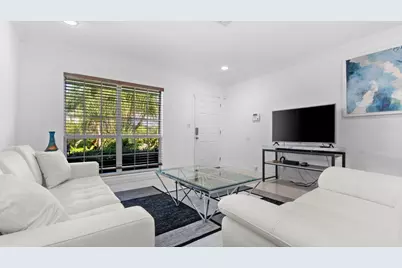 410 Venetian Drive, Delray Beach, FL 33483 - Photo 11