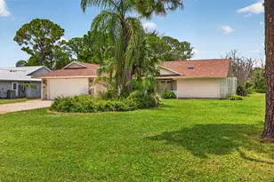 5803 Deer Run Dr, Fort Pierce, FL 34951 - Photo 3