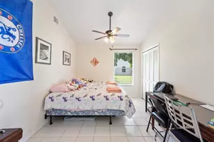 2606 Bedford Mews Dr, Wellington, FL 33414 - Photo 15