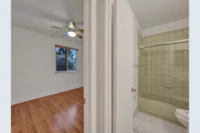 9845 Riverside Drive #8-28, Coral Springs, FL 33071 - Photo 17
