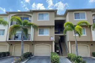 1100 S Crestwood Ct S, Royal Palm Beach, FL 33411 - Photo 1