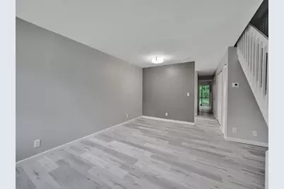 9845 Riverside Drive #8-28, Coral Springs, FL 33071 - Photo 5