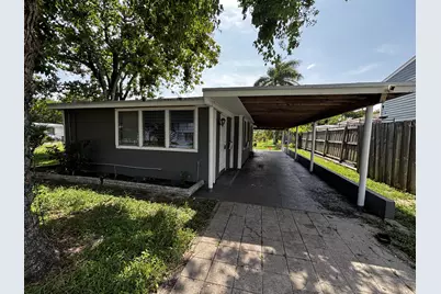 301 Fleming Avenue, Greenacres, FL 33463 - Photo 5