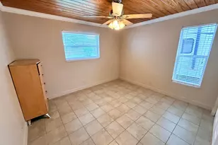 180 SW 32nd Terrace, Deerfield Beach, FL 33442 - Photo 7