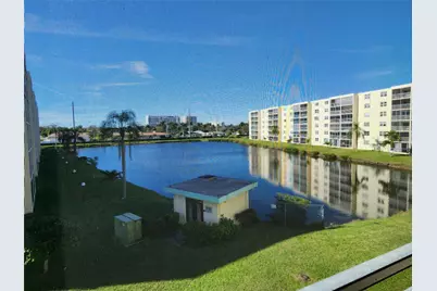 321 SE 3rd Street #302, Dania Beach, FL 33004 - Photo 11