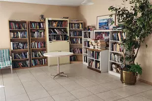 321 SE 3rd St, Dania Beach, FL 33004 - Photo 17