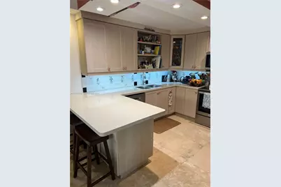 2430 Brickell Avenue, Miami, FL 33129 - Photo 23