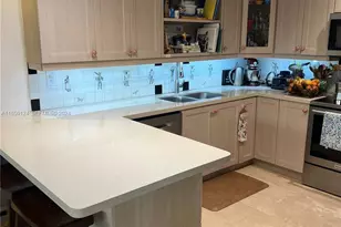 2430 Brickell Ave, Miami, FL 33129 - Photo 23