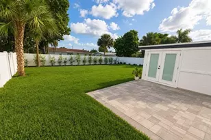 214 SW 4th St, Boca Raton, FL 33432 - Photo 23