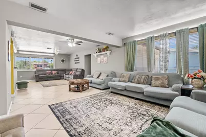 8460 NW 15th Street, Pembroke Pines, FL 33024 - Photo 3