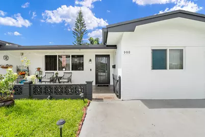 8460 NW 15th Street, Pembroke Pines, FL 33024 - Photo 19